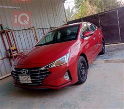 هیوندای ئەلەنترا